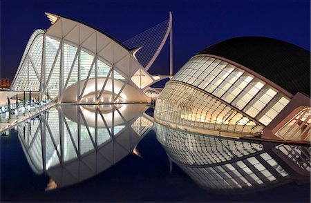 Europe, Spain, Valencia, Príncipe Felipe Science Museum and Hemisferic reflection. Stock Photo - Rights-Managed, Code: 862-05999498