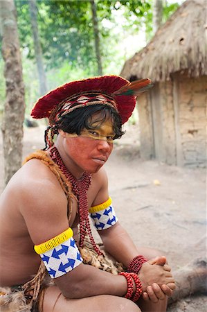 simsearch:862-06540983,k - Brazil, Bahia, Porto Seguro, Pataxo indigenous Brazilian in the Jaqueira Pataxo Reservation Photographie de stock - Rights-Managed, Code: 862-06540807
