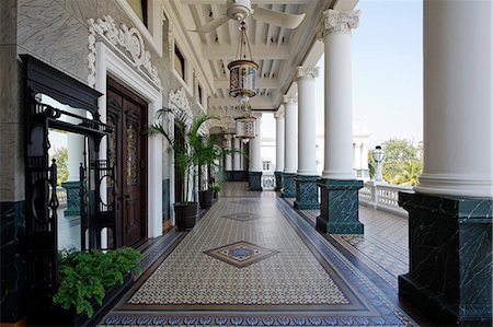 India, Andhra Pradesh, Hyderabad. The main entrance porch at the luxury Falaknuma Palace Hotel. Stock Photo - Rights-Managed, Code: 862-06541933