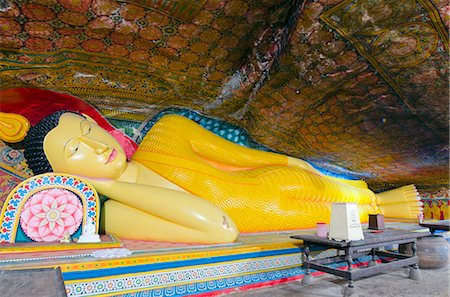 Sri Lanka, Southern Province, Mulkirigala rock temple, sleeping Buddha statue, 3rd century BC Stock Photo - Rights-Managed, Code: 862-06542997