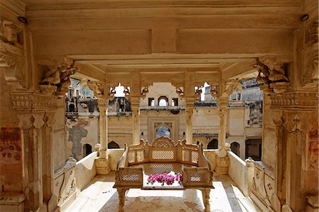 India, Rajasthan, Bundi. With a pale marble throne in a projecting balcony, the Ratan Daulat or Diwam-i-Am. Stock Photo - Rights-Managed, Code: 862-06676853