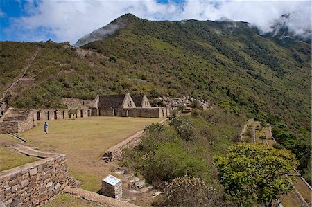 simsearch:862-06677365,k - South America, Peru, Cusco, Choquequirao. The plaza principal, main square, and wasi houses at the Inca city of Choquequirao built by Tupac Inca Yupanqui and Huayna Capac and situated above the Apurimac valley with mountains of the Salkantay range Stock Photo - Rights-Managed, Code: 862-06677409