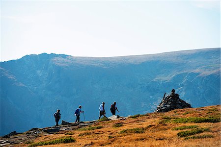 simsearch:862-06825141,k - Europe, Bulgaria, Sedemte Rilski Ezera,  hikers in Seven Lakes hiking area Stock Photo - Rights-Managed, Code: 862-06825053