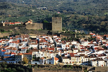 simsearch:862-05998941,k - Castelo de Vide and the medieval castle. Alentejo, Portugal Stock Photo - Rights-Managed, Code: 862-06826124