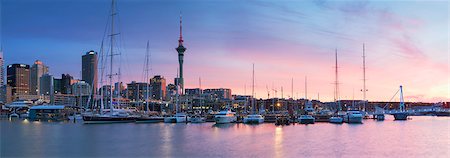 simsearch:862-07690507,k - Viaduct Harbour and Sky Tower at sunset, Auckland, North Island, New Zealand Photographie de stock - Rights-Managed, Code: 862-07690504