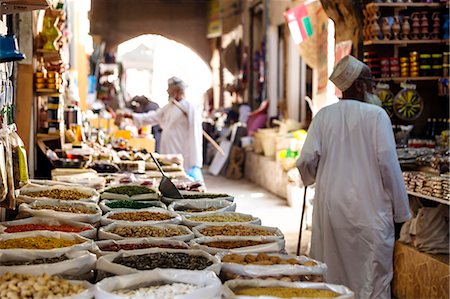 simsearch:656-03241003,k - Oman, Nizwa. The old souk Stock Photo - Rights-Managed, Code: 862-07910375