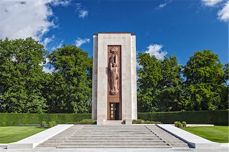 simsearch:862-06676770,k - Memorial and Chapel, commemorating the lives of fallen American soldiers  located in the Luxembourg American Cemetry and Memorial, Hamm, Findel, Luxembourg. Stock Photo - Rights-Managed, Code: 862-08090898