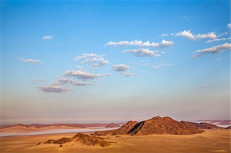 simsearch:862-03365353,k - Africa, Namibia, Namib Desert, Sossusvlei. The arid landscape of Sossusvlei. Stock Photo - Rights-Managed, Code: 862-08090963