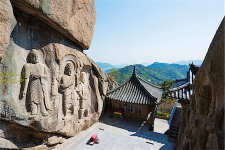 place of worship - Asia, Republic of Korea, South Korea, Busan, Seokbulsa temple Photographie de stock - Rights-Managed, Code: 862-08091096