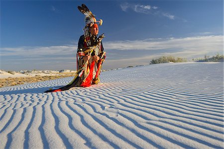 simsearch:862-08091424,k - Native American in full regalia, White Sands National Monument, New Mexico, USA MR Stock Photo - Rights-Managed, Code: 862-08091422
