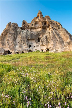 fairy chimney - Scenic landscape view in springtime near Goreme, Cappadocia, Turkey Stock Photo - Rights-Managed, Code: 862-08273925