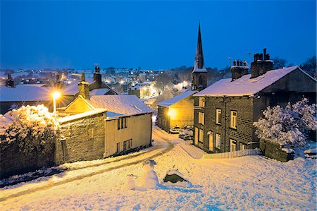 England, West Yorkshire, Calderdale. The village of Ripponden in winter. Stock Photo - Rights-Managed, Code: 862-08699193
