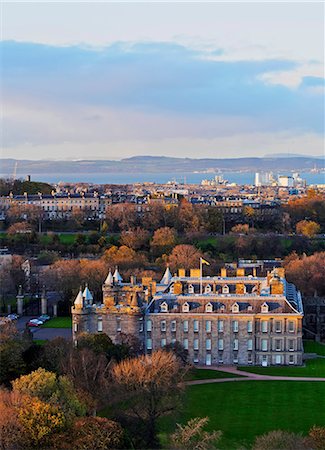 simsearch:700-01538925,k - UK, Scotland, Lothian, Edinburgh, Elevated view of the Holyrood Palace during the sunset. Stock Photo - Rights-Managed, Code: 862-08699829