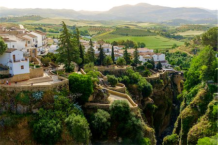 Old town cityscape on the Tajo Gorge in Ronda, Andalusia, Spain Stock Photo - Rights-Managed, Code: 862-08719573