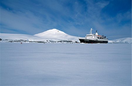 Cruise ship garaged in sea-ice. Stock Photo - Rights-Managed, Code: 862-03288427