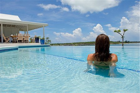 The infinity pool and cabana at Little Whale Cay . . Stock Photo - Rights-Managed, Code: 862-03289289