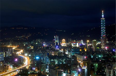 Taipei night time city view and Taipei 101 building from observatory tower Stock Photo - Rights-Managed, Code: 862-03354920