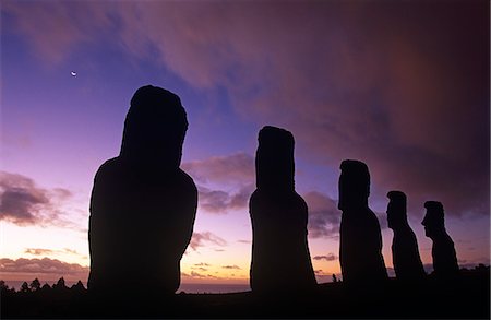 simsearch:862-03360742,k - Moai at Ahu Akivi,Easter Island,Chile. Stock Photo - Rights-Managed, Code: 862-03352205