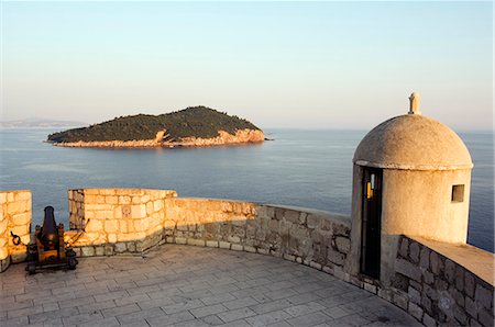 defensive - Dubrovnik Unesco World Heritage Old Town City Wall and Defensive Lookout Lokrum Island Stock Photo - Rights-Managed, Code: 862-03352385