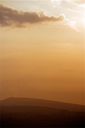 simsearch:845-03464660,k - Sunset over Dartmoor Moors Foto de stock - Con derechos protegidos, Código: 862-03353067
