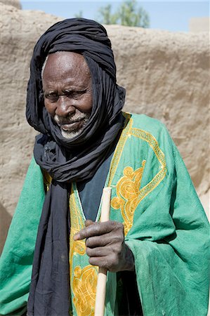 simsearch:862-03437232,k - Mali,Niger Inland Delta. An old man in colourful clothes at Kotaka. Stock Photo - Rights-Managed, Code: 862-03364272
