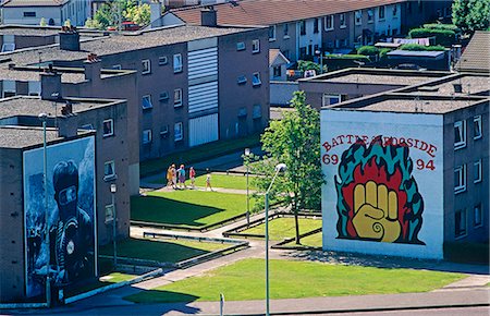 Northern Ireland,Belfast. The Bogside community of Belfast,Northern Ireland. The infamous riots of Bogside took place in Derry from 12 to 14 August 1969,after the Royal Ulster Constabulary attempted to disperse nationalists who were protesting against a loyalist Apprentice Boys of Derry parade along the city walls,past the nationalist Bogside area of the city. Stock Photo - Rights-Managed, Code: 862-03365499