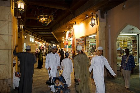 Oman,Muscat. The Mutrah Souq area of the country's capital. A traditional bazar,the souq is a warren of alleyways and lined by traditional stalls and a must for visitors to Muscat and locals alike. The market comes alive in the evening as the heat of the day dissipates. Stock Photo - Rights-Managed, Code: 862-03360294