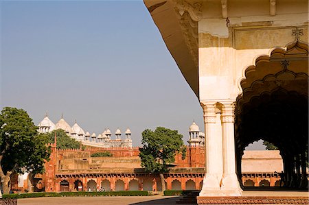 simsearch:862-03711843,k - Outer courtyard of Agra Red Fort,Agra,Delhi Stock Photo - Rights-Managed, Code: 862-03437111
