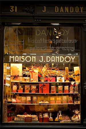 Belgium, Brussels; One of the many chocolate shops in the historical centre Stock Photo - Rights-Managed, Code: 862-03710369