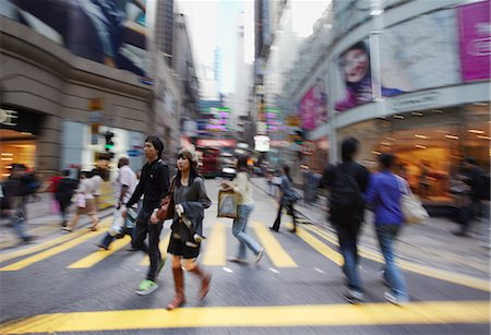People crossing Queen's Road Central, Central, Hong Kong, China Stock Photo - Rights-Managed, Code: 862-03710735