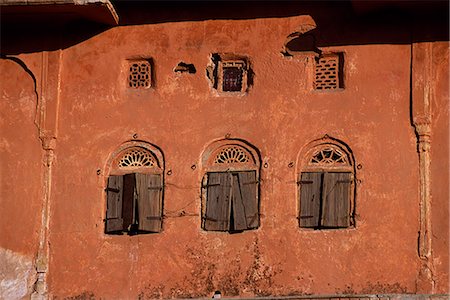 simsearch:862-03711843,k - Detail of shutters on old haveli (merchant's house) in the Pink City (Old city) Stock Photo - Rights-Managed, Code: 862-03711844