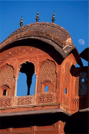 simsearch:862-03711843,k - Detail of screens from which women in purdah could look out,on old haveli (merchant's house) in the Pink City (Old city) Stock Photo - Rights-Managed, Code: 862-03711845