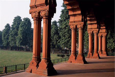 simsearch:862-03711843,k - Colonnades of the Diwan-i-Am (Hall of Public Audiences) of The Red Fort Stock Photo - Rights-Managed, Code: 862-03711843