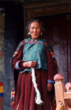simsearch:862-03711843,k - Woman pilgrim at Likir Monastery Stock Photo - Rights-Managed, Code: 862-03711853