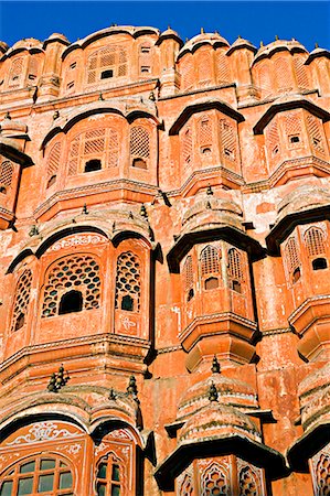 simsearch:862-03711843,k - Hawa Mahal; or Palace of the Wind in the middle of Johari Bazaar and part of the zenana palace (women's quarters) designed by Lalchand Usta in 1799. Jaipur; Rajasthan; India. Stock Photo - Rights-Managed, Code: 862-03711971