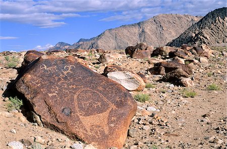 Petroglyphs near the road to Likir, Tangyar valley, Ladakh, North West India Stock Photo - Rights-Managed, Code: 862-03712085