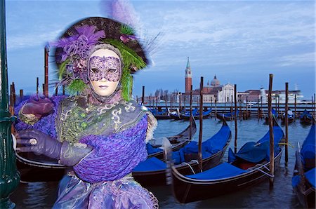 simsearch:862-05998941,k - Venice Carnival People in Costumes and Masks on Canal with Gondolas and Isola Di San Giorgio Maggiore Stock Photo - Rights-Managed, Code: 862-03712270