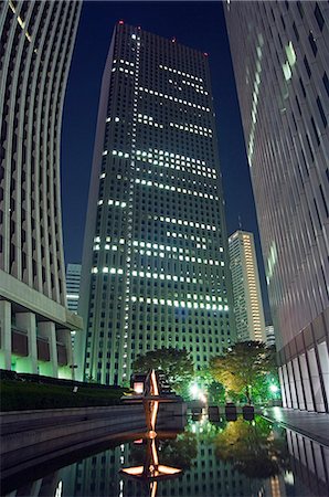 simsearch:862-03712487,k - Shinjuku skyscrapers and city buildings at night Stock Photo - Rights-Managed, Code: 862-03712456