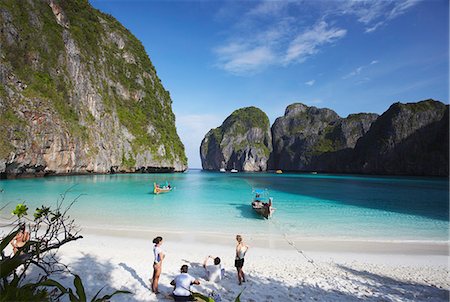 paradise (place of bliss) - Tourists on Ao Maya, Ko Phi Phi Leh, Thailand Stock Photo - Rights-Managed, Code: 862-03713890