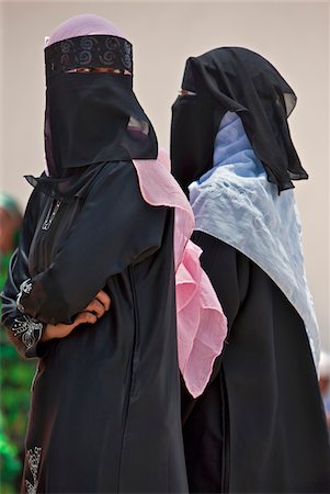 residency - Kenya. Lamu women in fashionable Muslim dress. Stock Photo - Rights-Managed, Code: 862-03731539