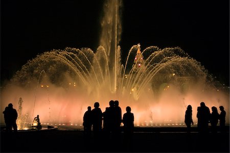 simsearch:862-03360742,k - Peru. The fountains and water features of Lima s magical Water Park are well worth a visit at night. Stock Photo - Rights-Managed, Code: 862-03732013