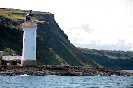 simsearch:862-03361556,k - Scotland, Isle of Mull. Rubha nan Gall Lighthouse on the north coast of the Isle of Mull Stock Photo - Rights-Managed, Code: 862-03732289