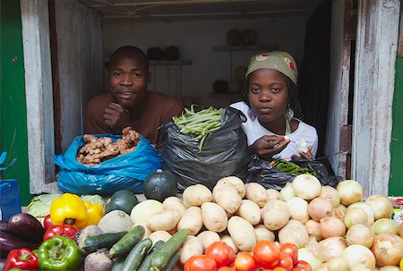 simsearch:862-06543210,k - Fruit and vegetable vendors at market, Inhambane, Mozambique Stock Photo - Rights-Managed, Code: 862-03807934