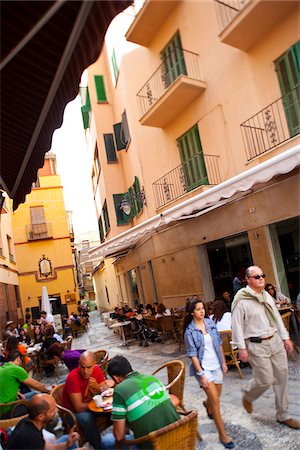 simsearch:862-03807333,k - Terrasses dans le centre-ville de Malaga, Andalousie, Espagne Photographie de stock - Rights-Managed, Code: 862-03808580