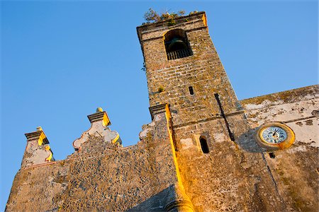 simsearch:862-03807333,k - Église à Vejer de la Frontera, un des villages mieux conservés sur la côte de l'Andalousie. Espagne Photographie de stock - Rights-Managed, Code: 862-03808592