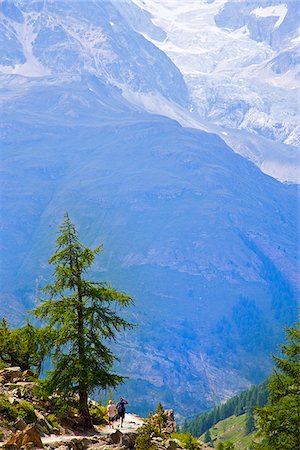 simsearch:862-03807333,k - Tracé de montagne autour du Cervin, Suisse Photographie de stock - Rights-Managed, Code: 862-03808637