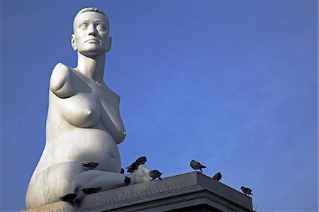 pregnancy nude - The controversial sculpture Alison Lapper Pregnant by Mark Quinn in Trafalgar Square, London. Stock Photo - Rights-Managed, Code: 862-03820318