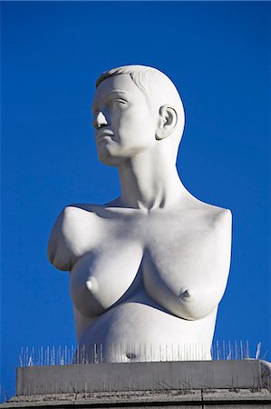 pregnancy nude - The controversial sculpture Alison Lapper Pregnant by Mark Quinn inf Trafalgar Square, London. Stock Photo - Rights-Managed, Code: 862-03820330