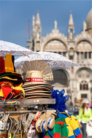 Souvenirs, Piazza San Marco, Venice, Veneto, Italy Foto de stock - Con derechos protegidos, Código: 862-03888517