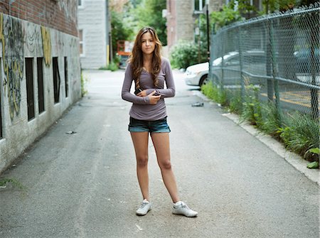 simsearch:877-06833898,k - Teenage girl in the street Stock Photo - Rights-Managed, Code: 877-06834001
